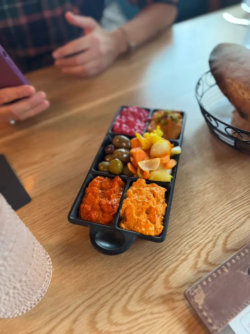 AMBAR Restaurant, Chicago photo (photo 2 of 3)