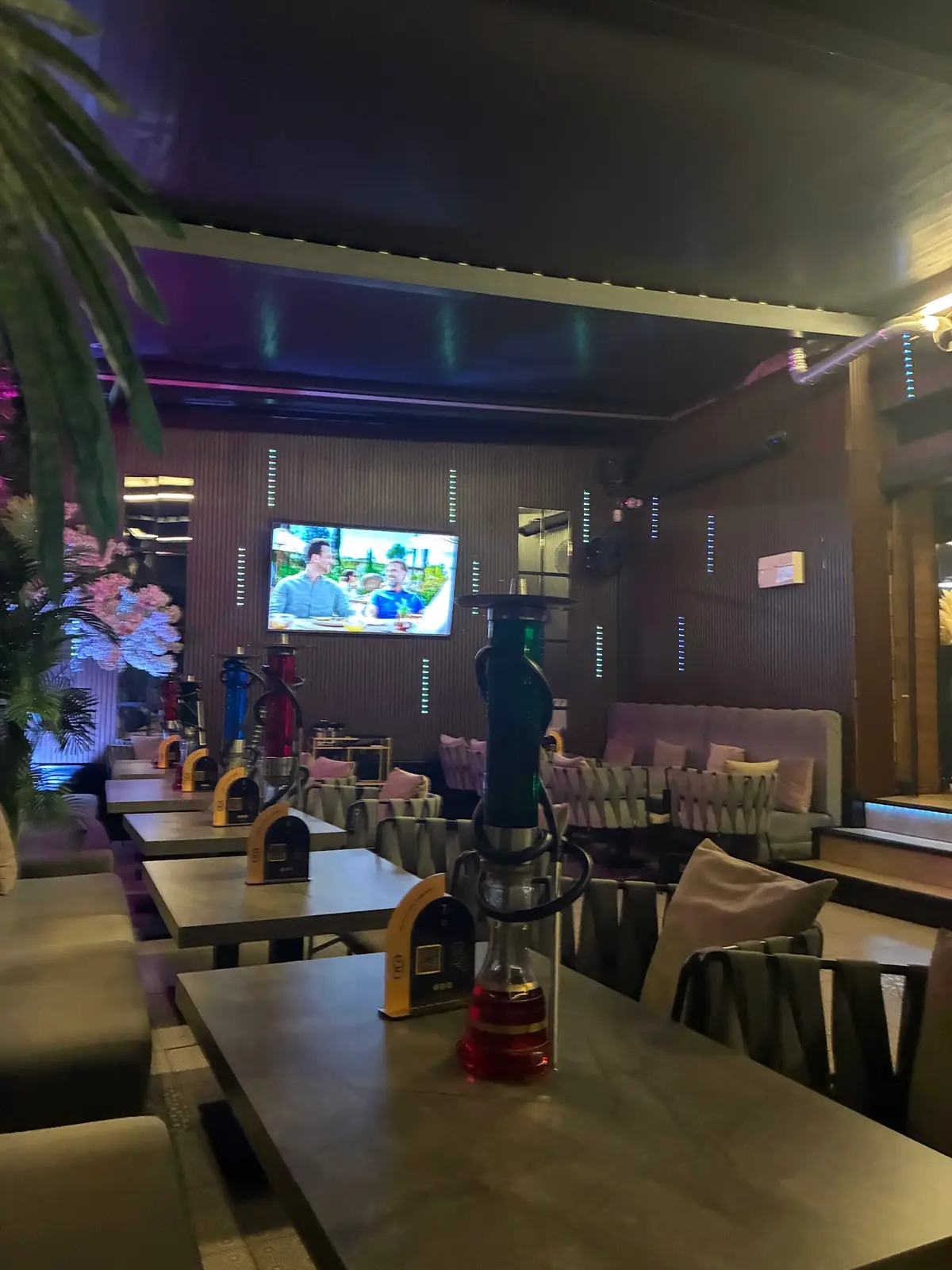 Ora Lounge photo (photo 3 of 3)