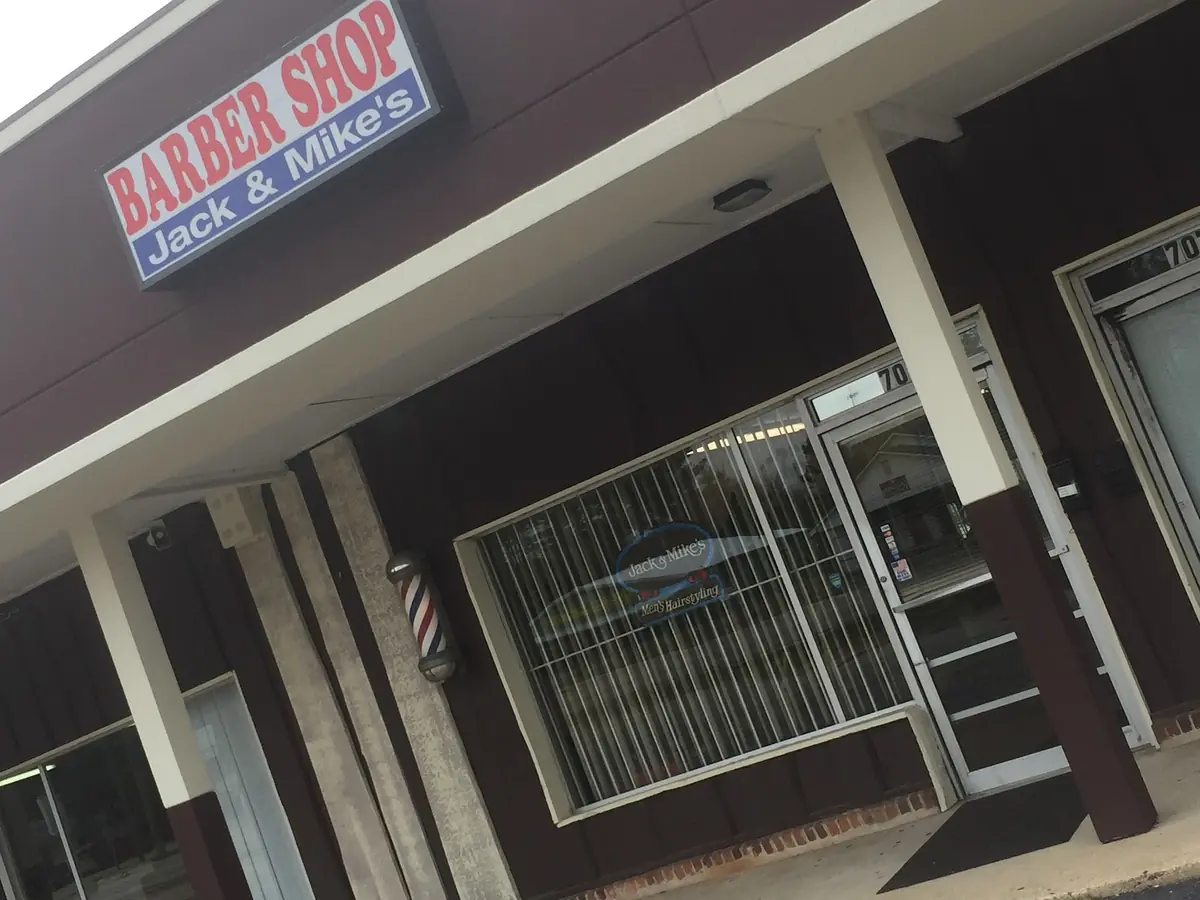 Jack & Mike's Mens Hairstyling