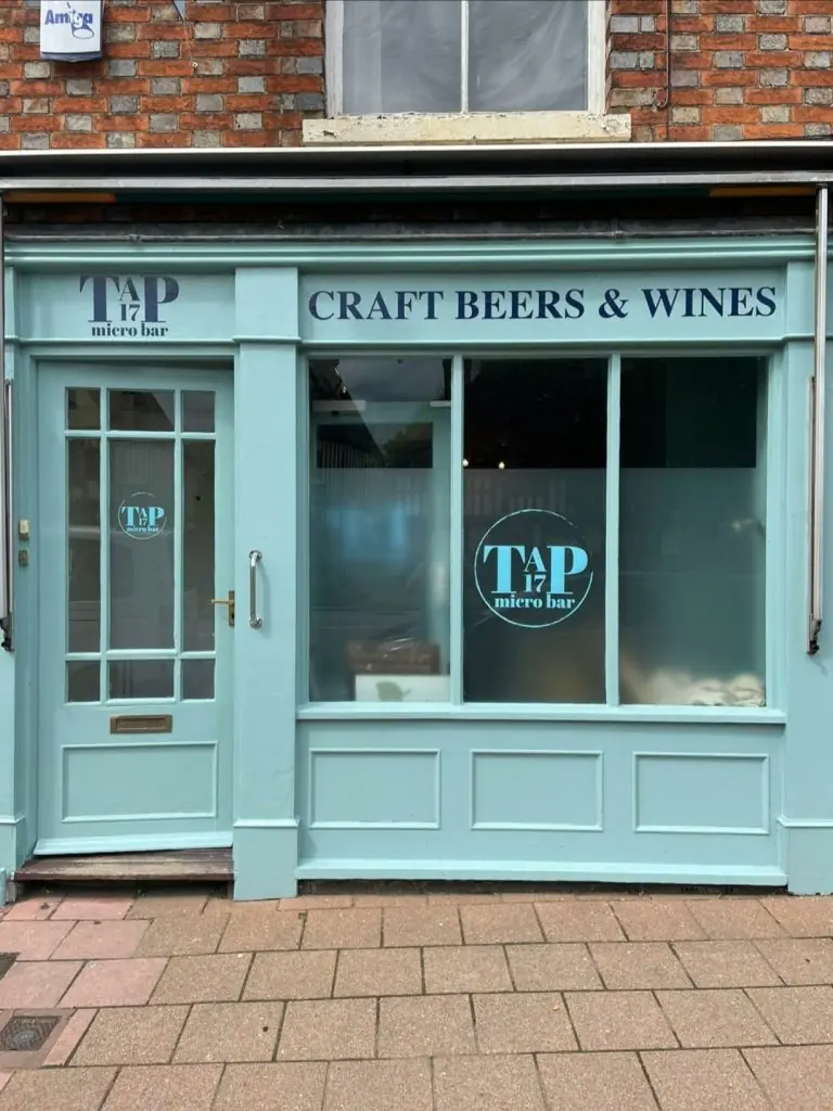 Inside Tap 17 Micro Bar, Ashford