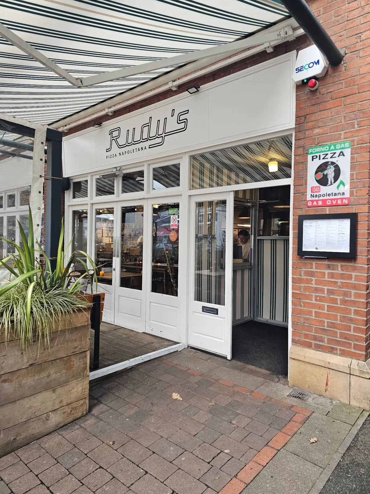 Rudy's Pizza Napoletana - Didsbury photo (photo 1 of 3)