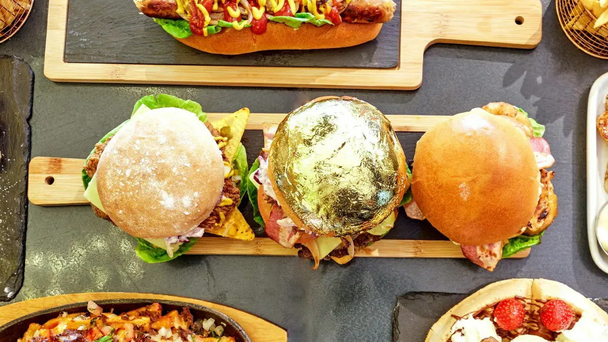 Burger Lab photo (photo 2 of 3)