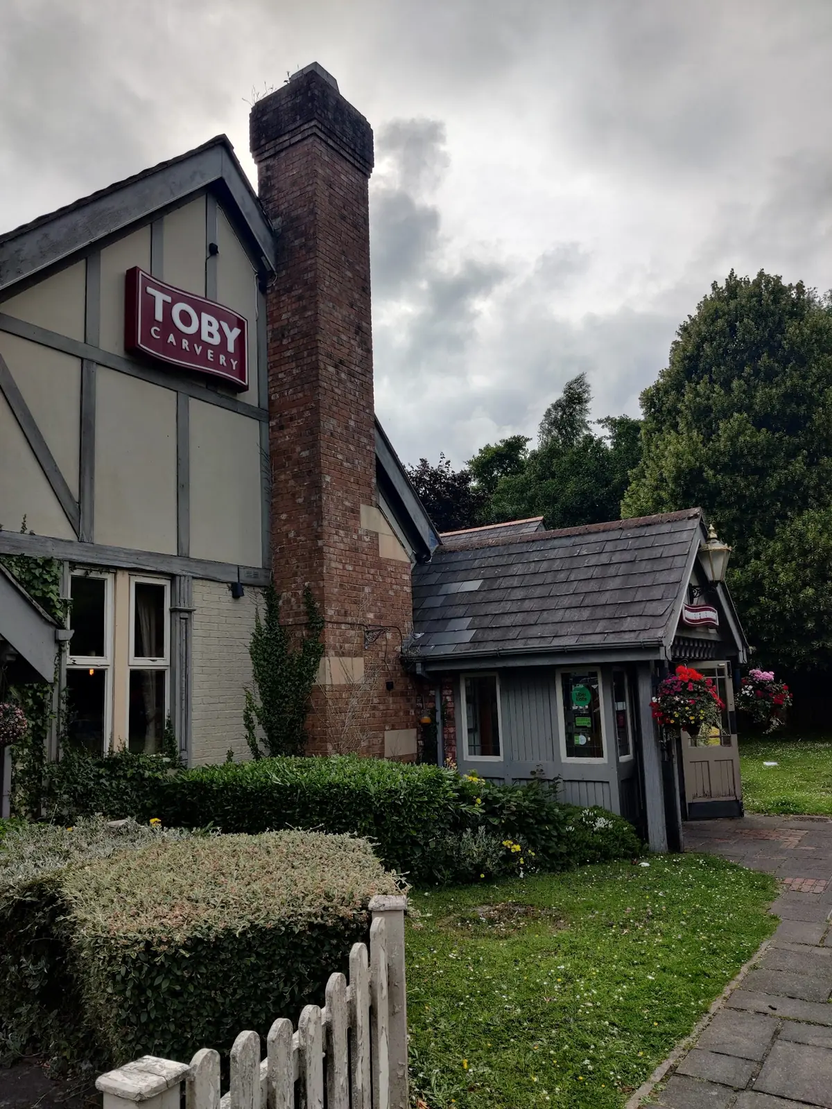 Toby Carvery Cardiff Gate photo (photo 2 of 3)