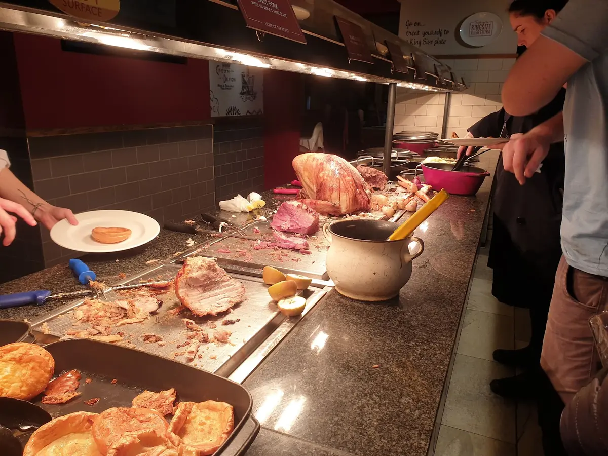 Toby Carvery Cardiff Gate — Carveries in Cardiff