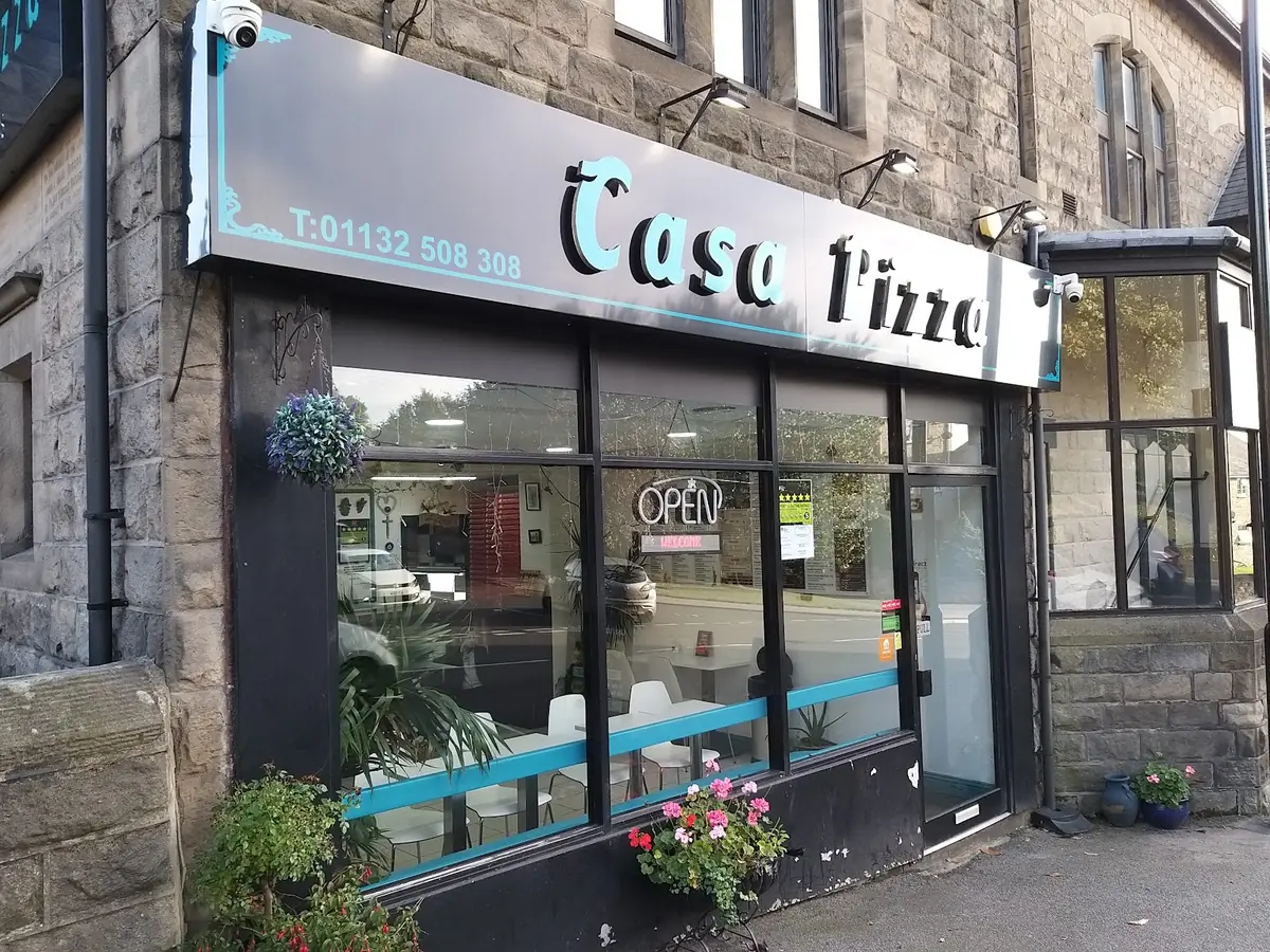 Casa Pizza photo (photo 1 of 3)