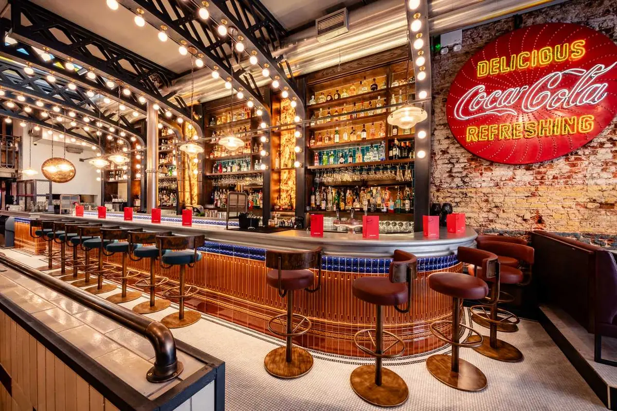 Maxwell's Bar & Grill photo (photo 1 of 3)