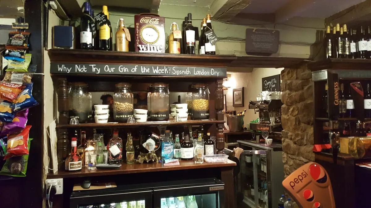 Ponthir House Inn