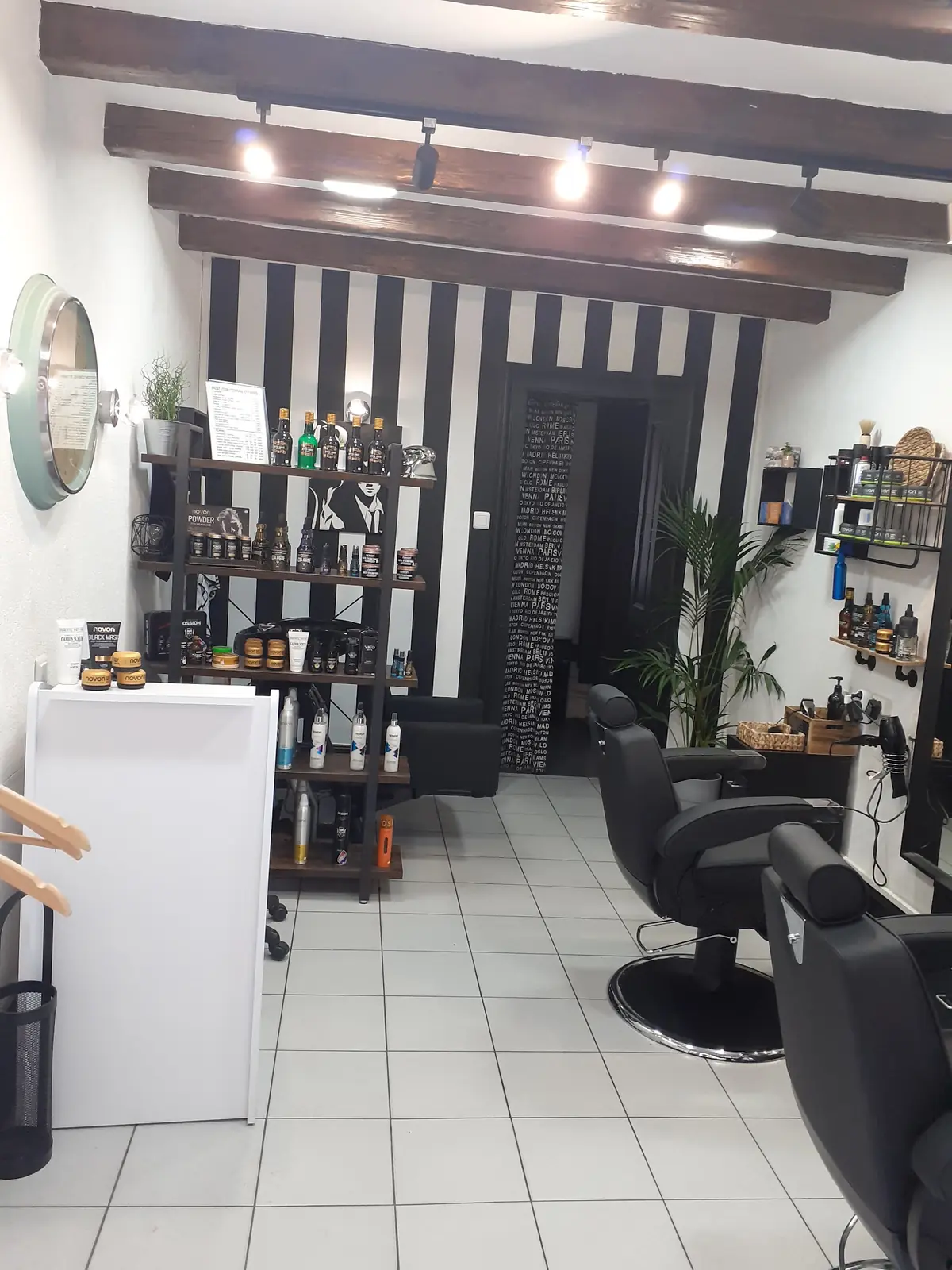 Giovano barber photo (photo 3 of 3)