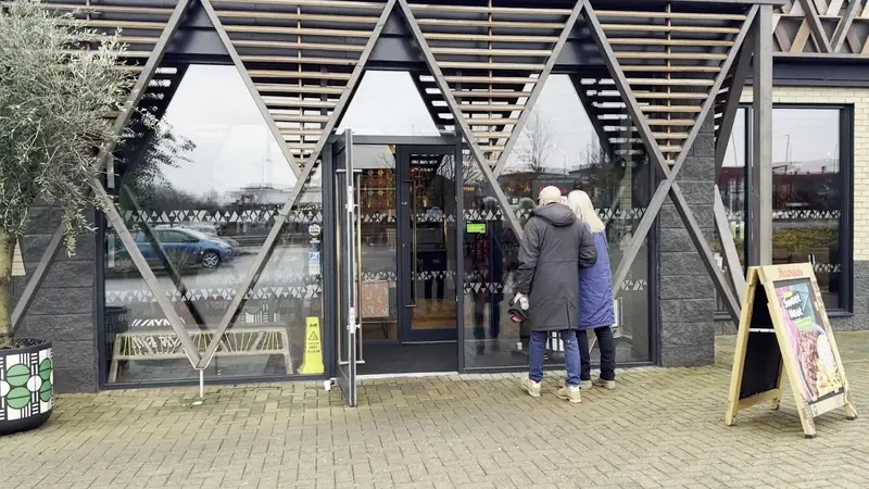 Nando's Sheffield - Crystal Peaks photo (photo 3 of 3)