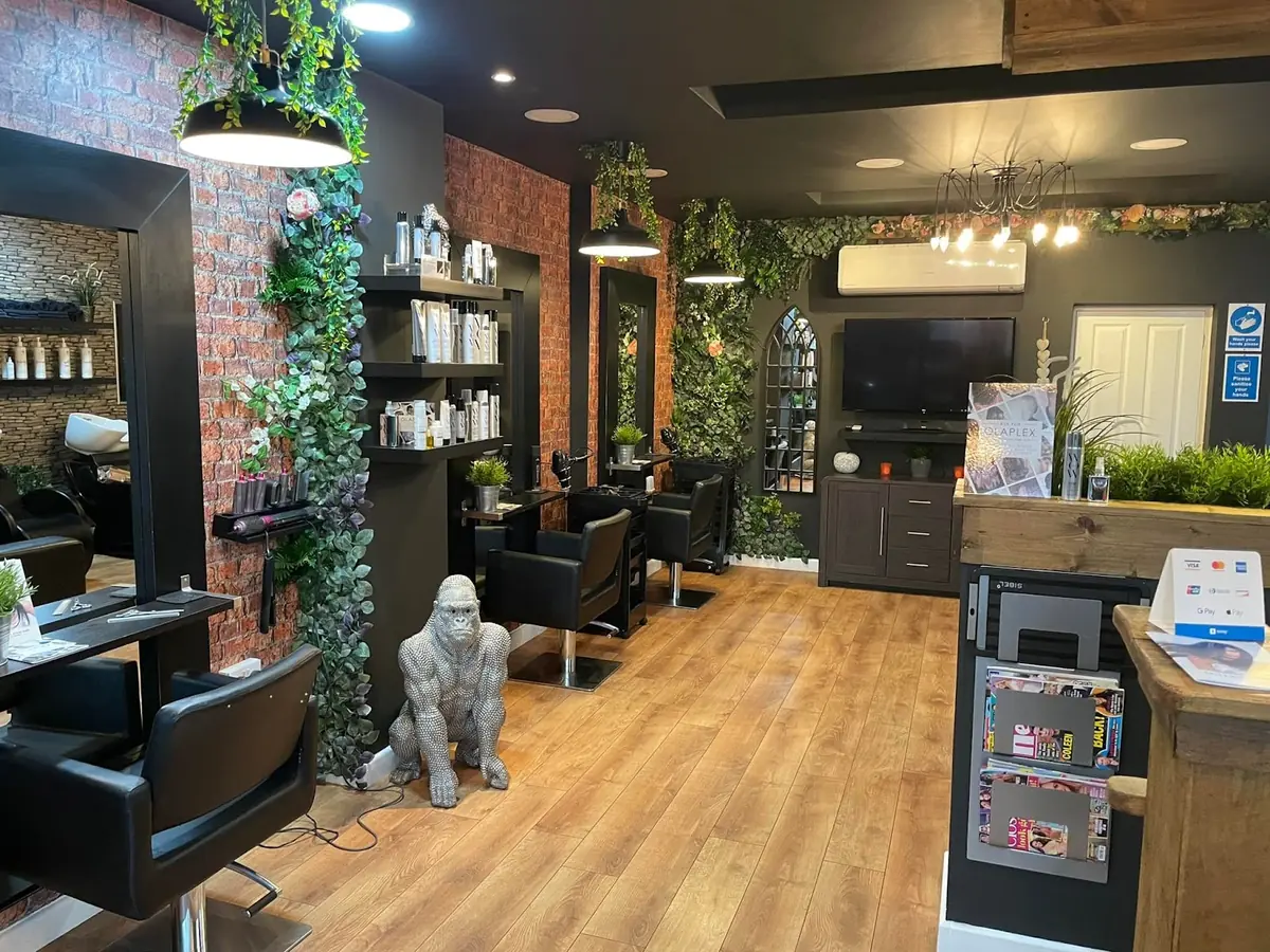 Amour Hair and Beauty