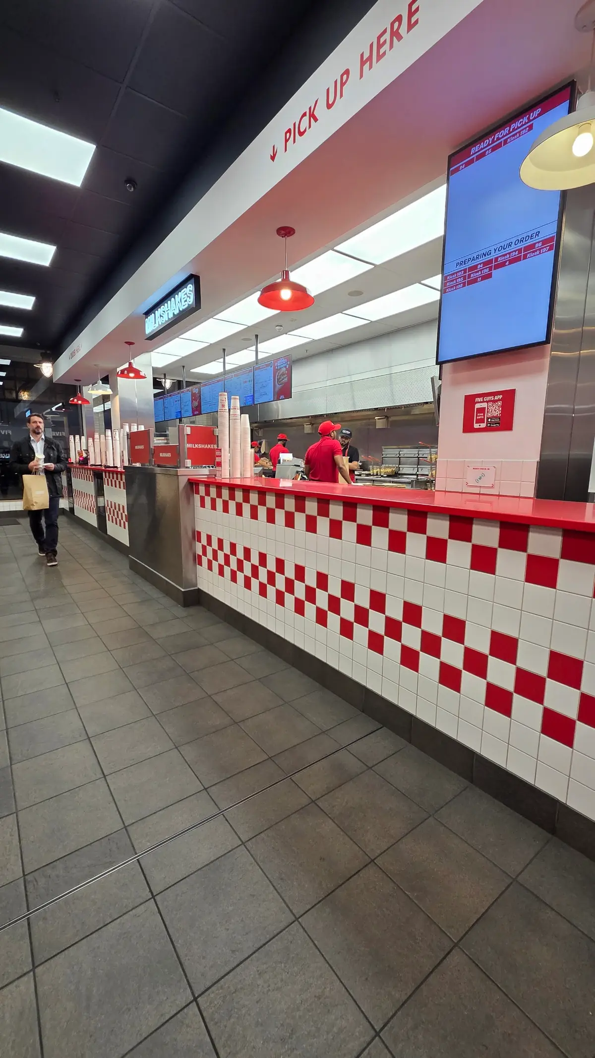 Five Guys Burgers and Fries Piccadilly Circus photo (photo 2 of 3)