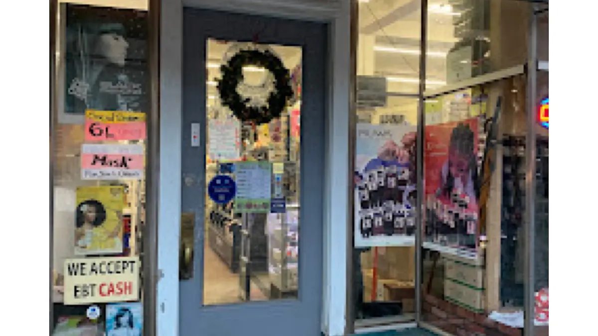 Kim's Beauty Supply photo (photo 1 of 3)