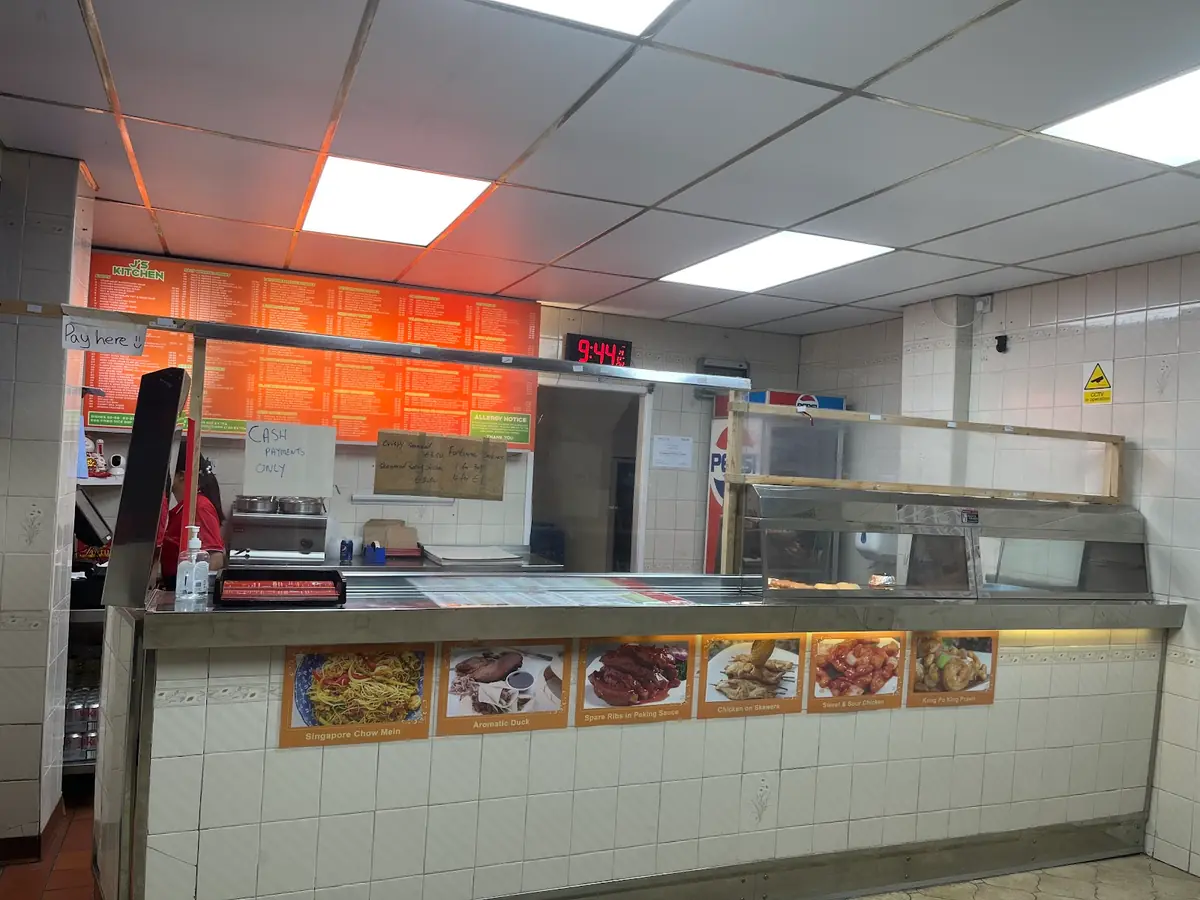 J's Kitchen Chinese Takeaway photo (photo 2 of 3)