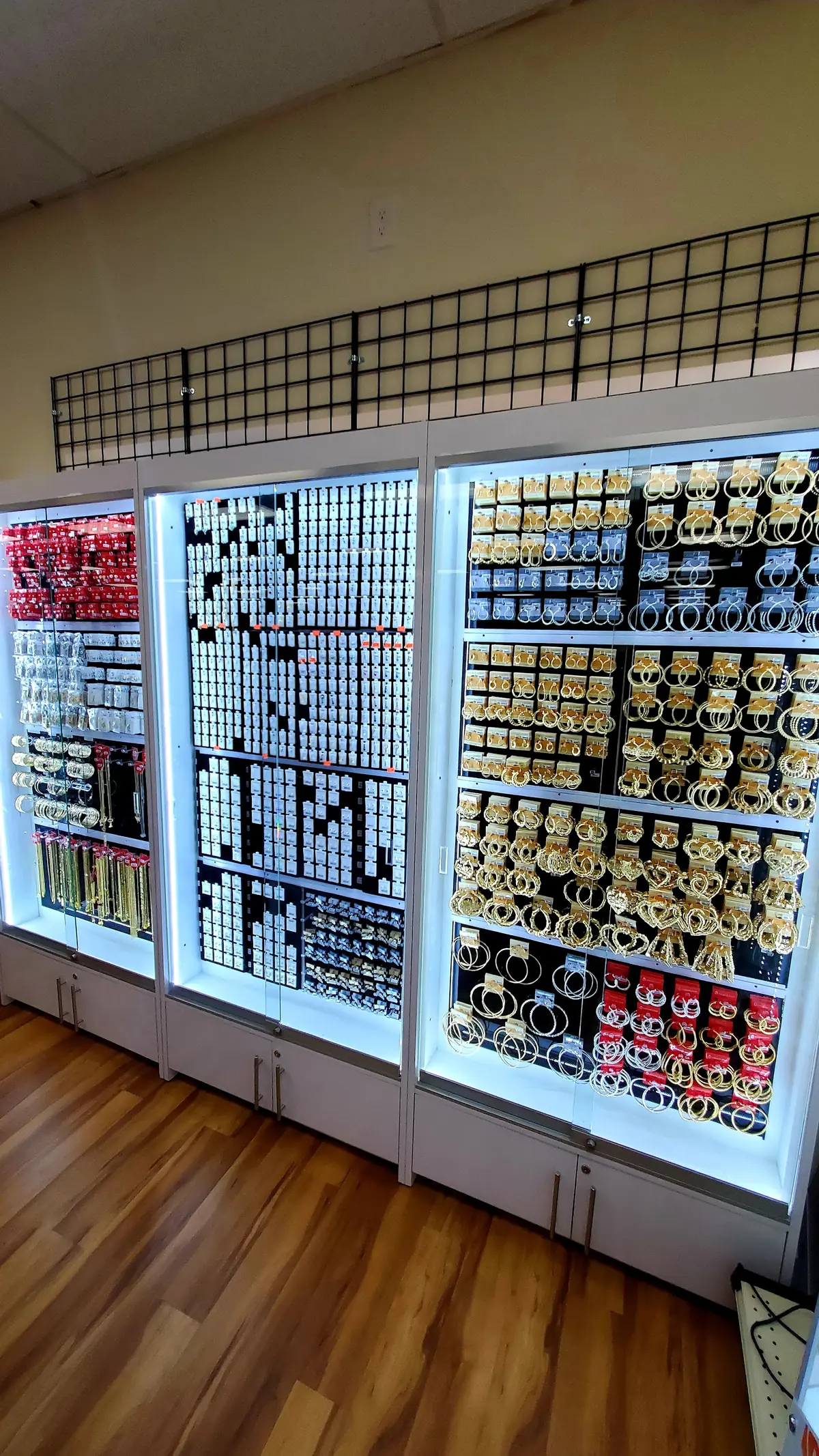 Star Beauty Supply photo (photo 2 of 3)