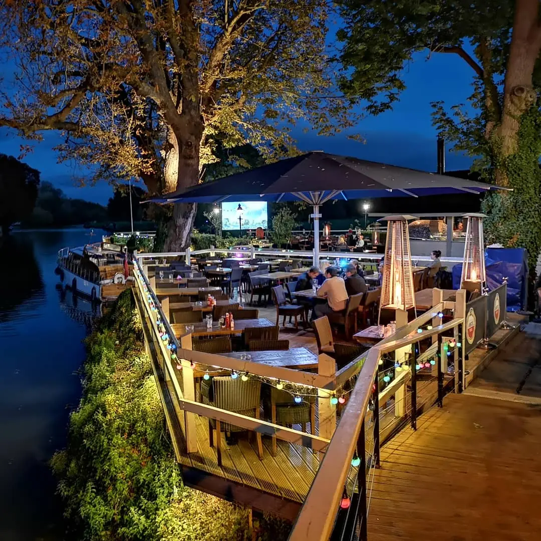 Nags Head — Bars in Abingdon