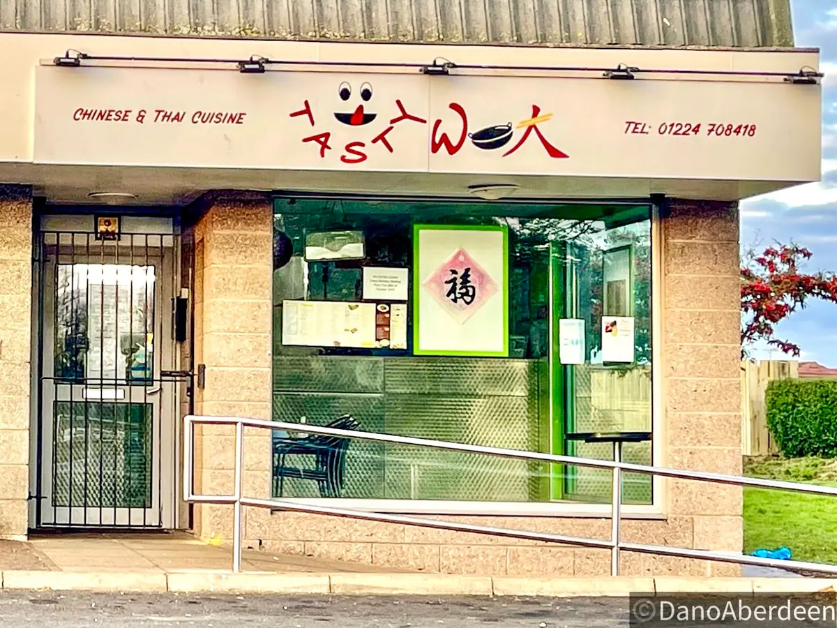 Tasty Wok photo (photo 1 of 3)