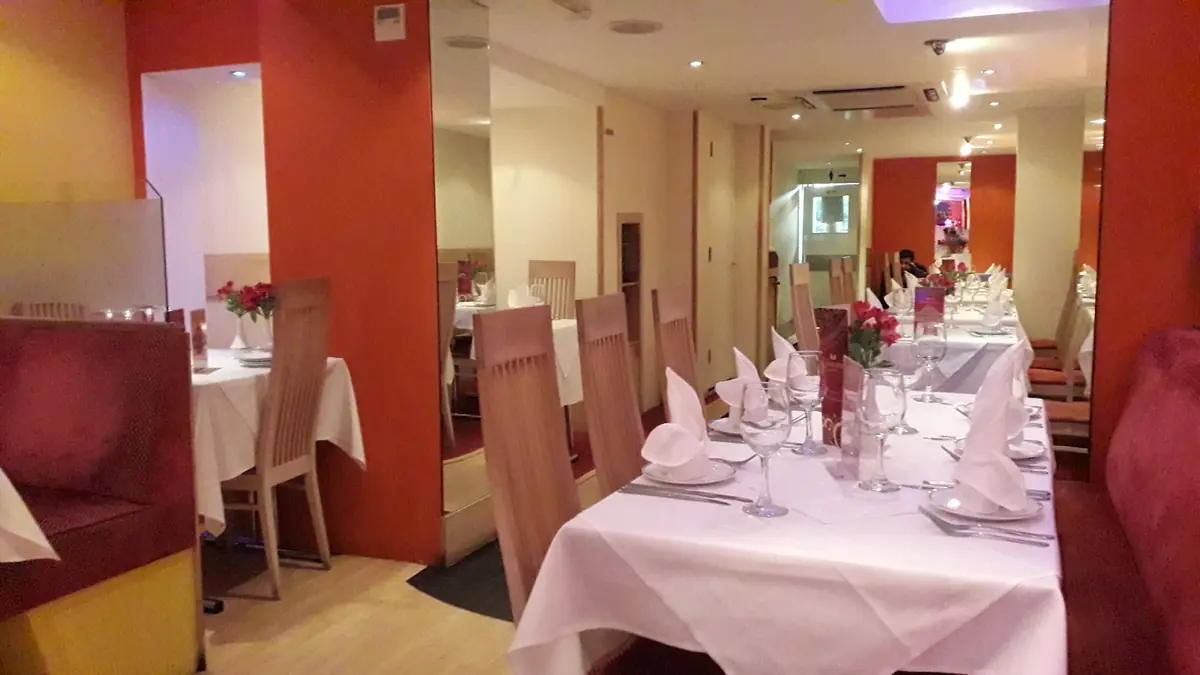 Wimborne Tandoori photo (photo 3 of 3)