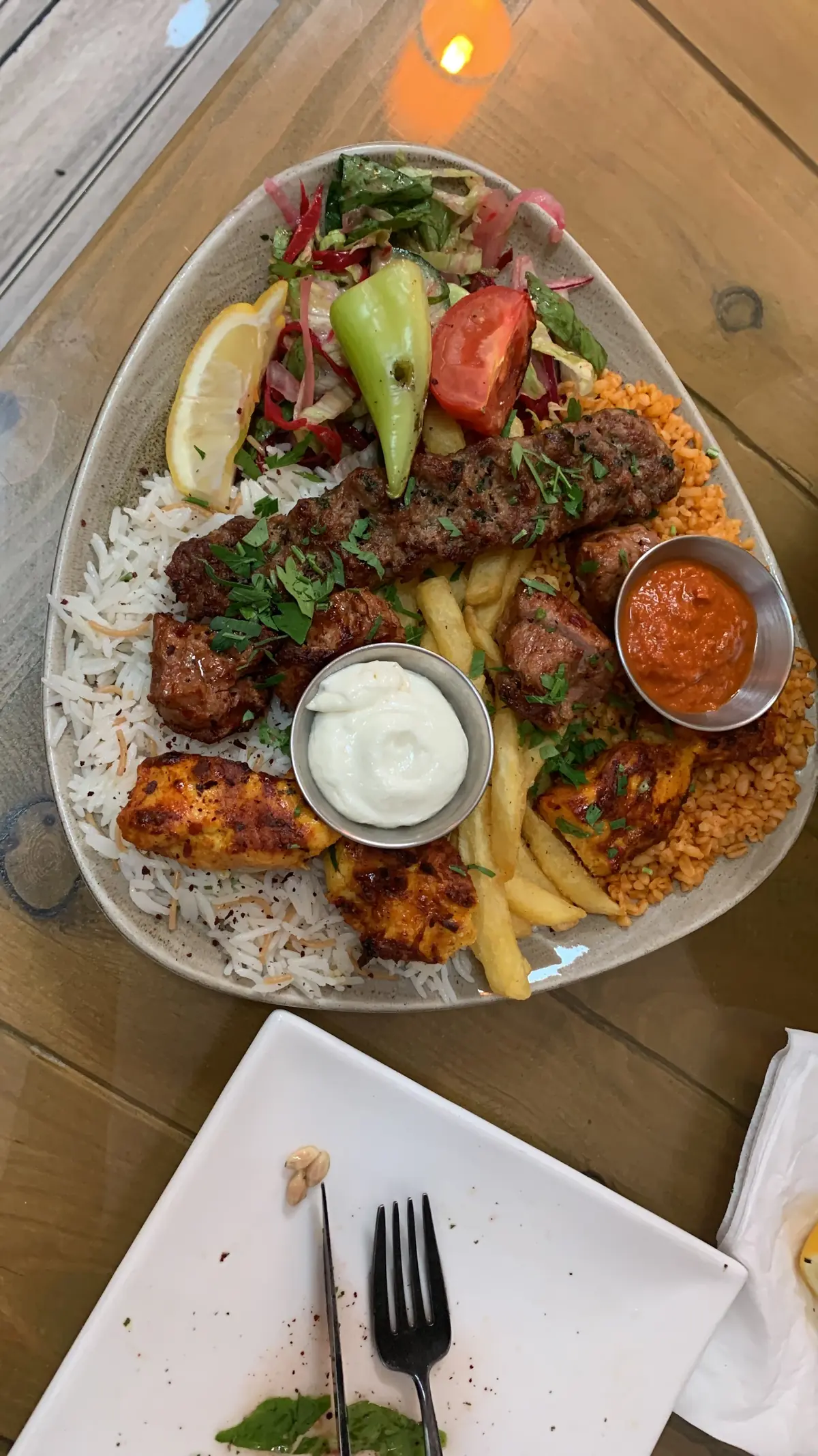 Kan Zaman photo (photo 3 of 3)