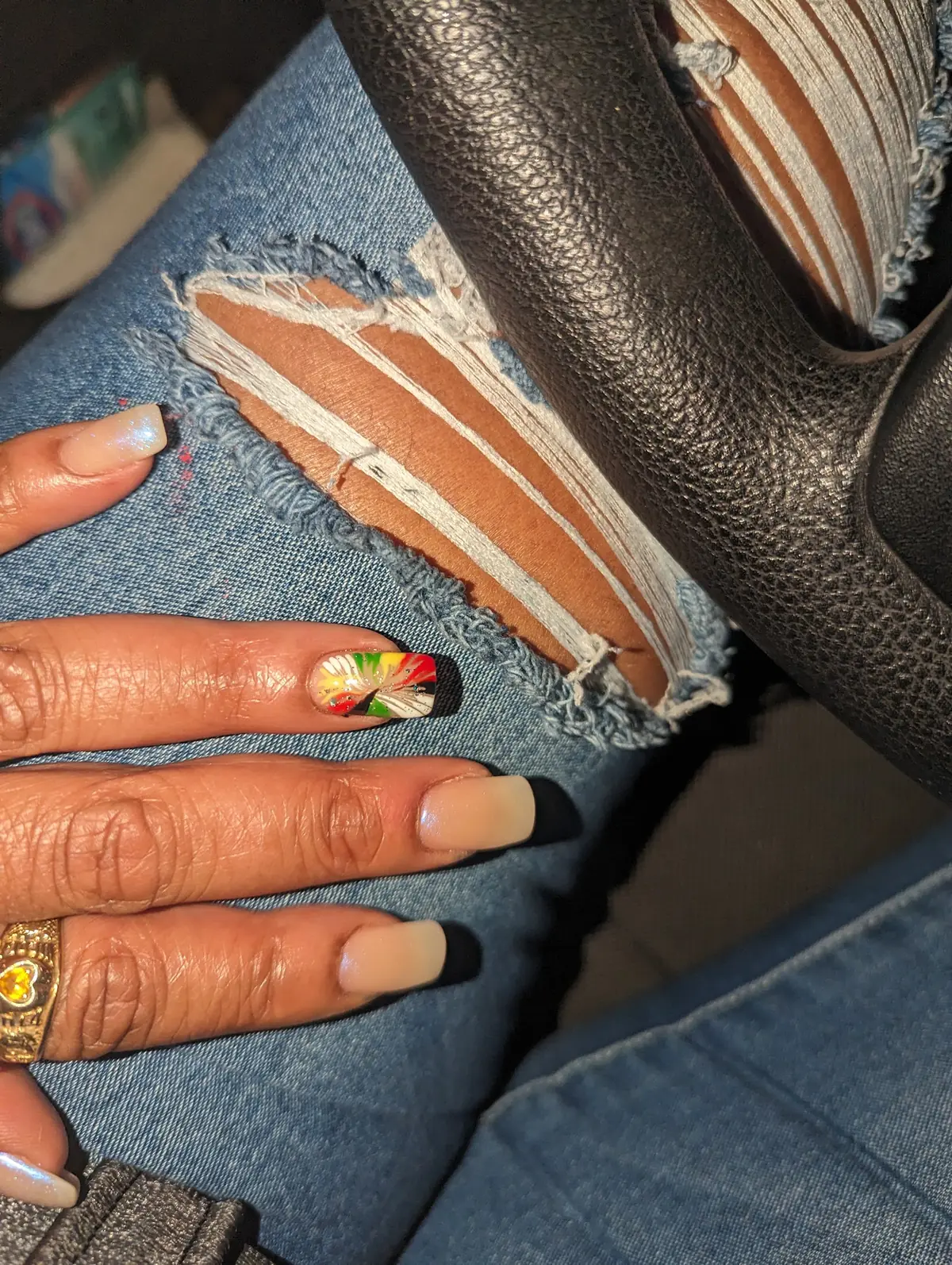 Mini Nails photo (photo 1 of 3)