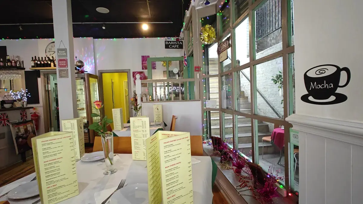 Dal Barista - Coffee Bar And Bistro photo (photo 1 of 3)
