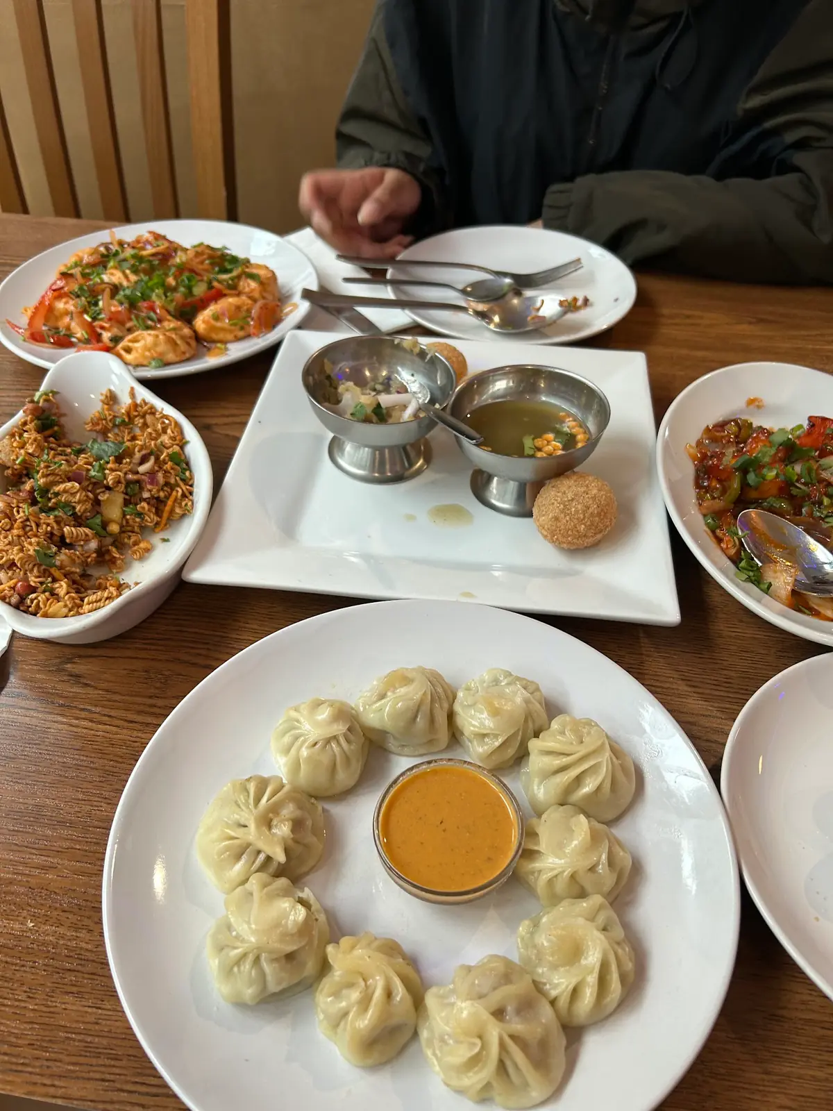 Momo Rendezvous photo (photo 2 of 3)