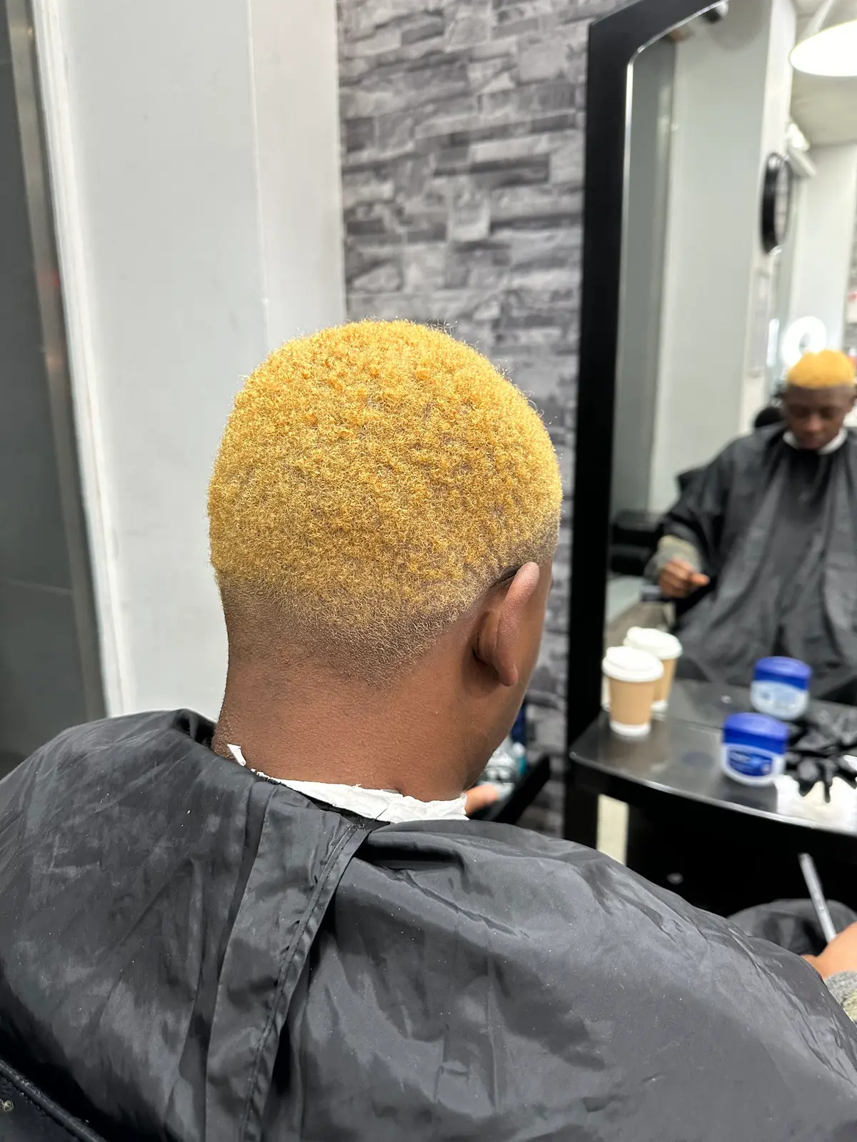 Azmara Salon photo (photo 3 of 3)