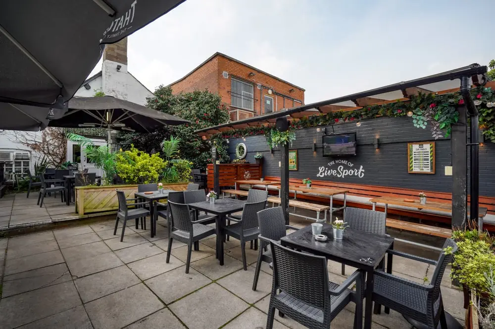 Bears Paw — Bars in Frodsham