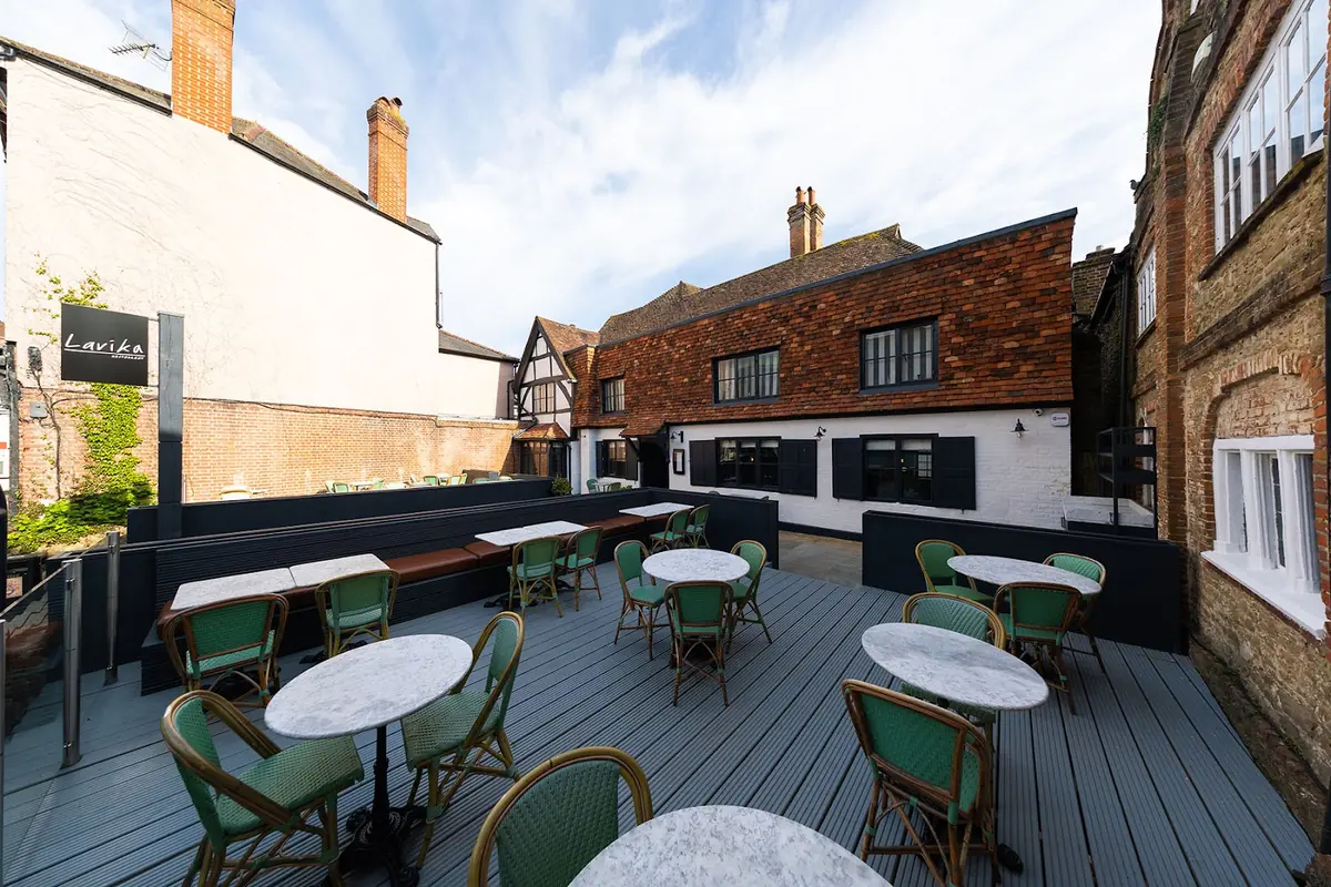 Lavika Restaurant — Restaurants in Godalming