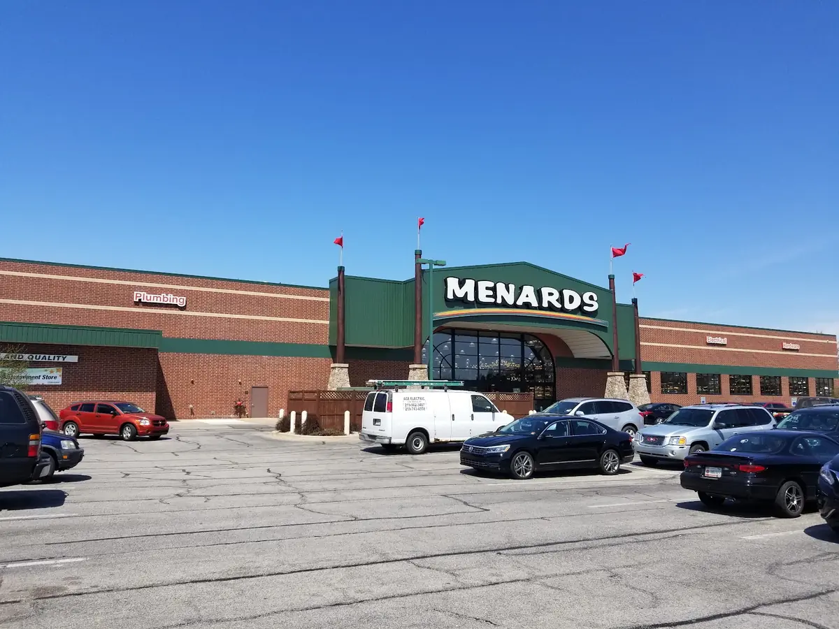 Augusta Center — Shopping Malls in Portage