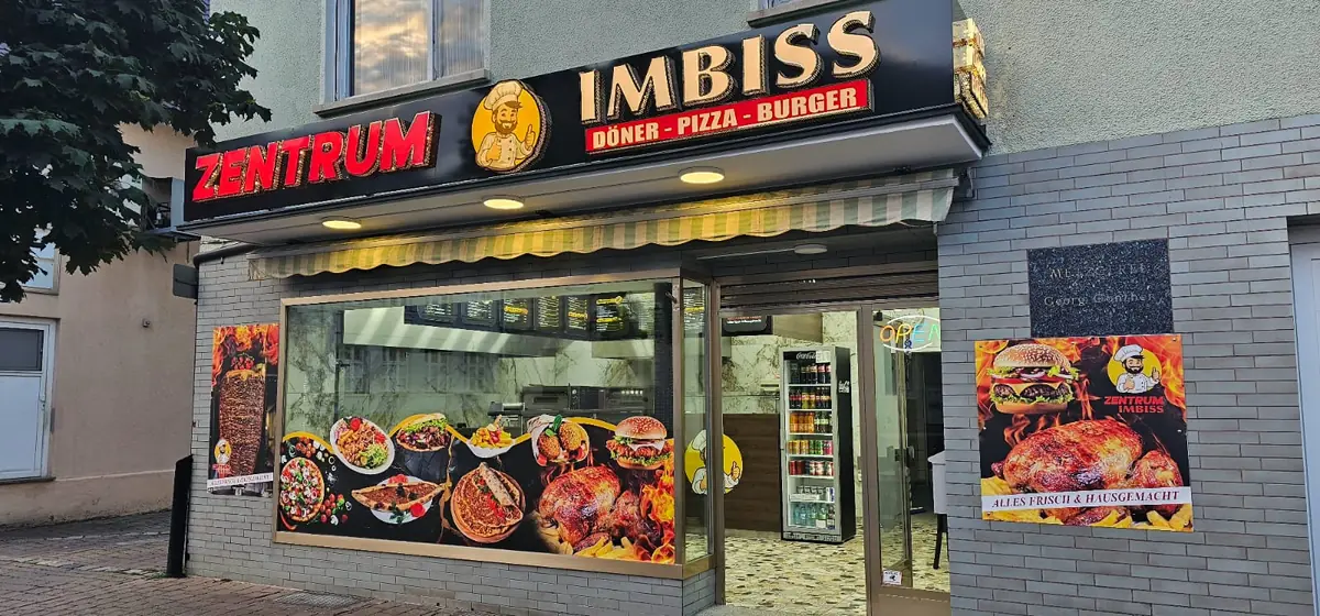 Zentrum Imbiss — Bars in Hirschaid