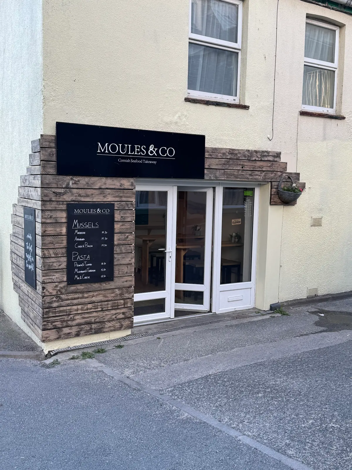Moules and Co Newquay