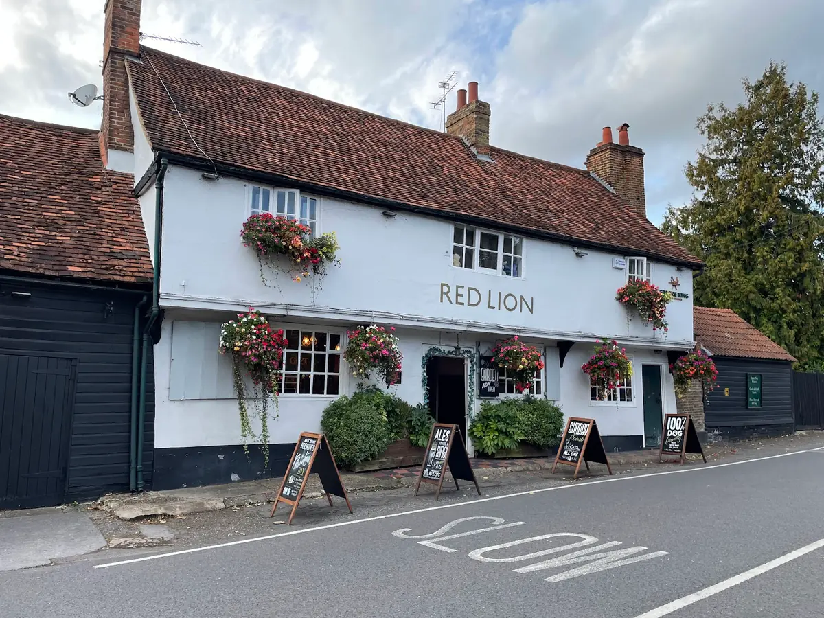 Red Lion photo (photo 2 of 3)