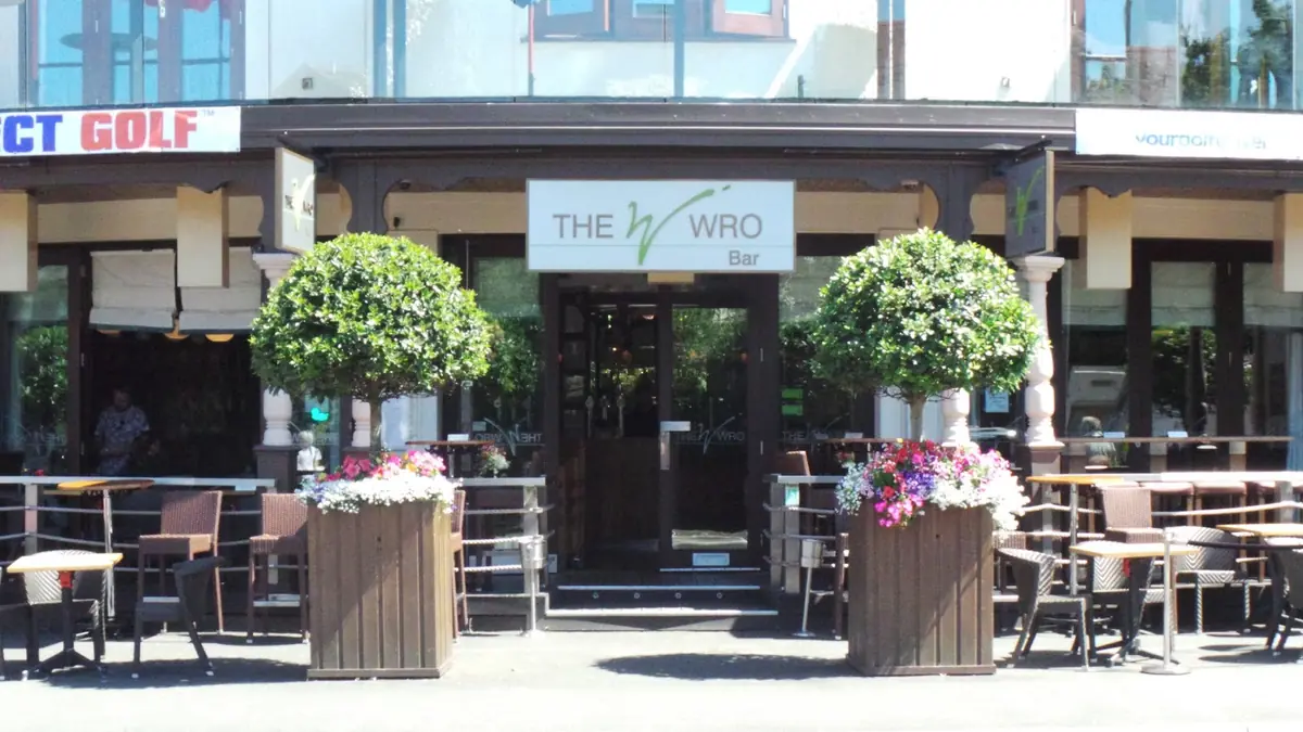 The Wro — Bars in Wirral