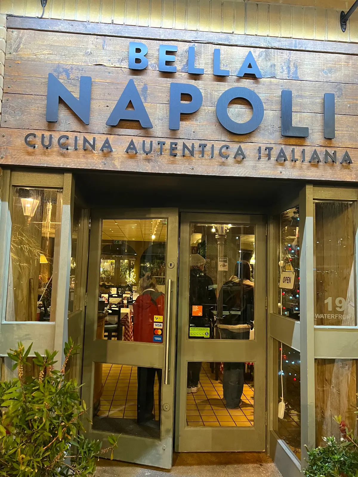 Bella Napoli — Italian restaurants in Brighton