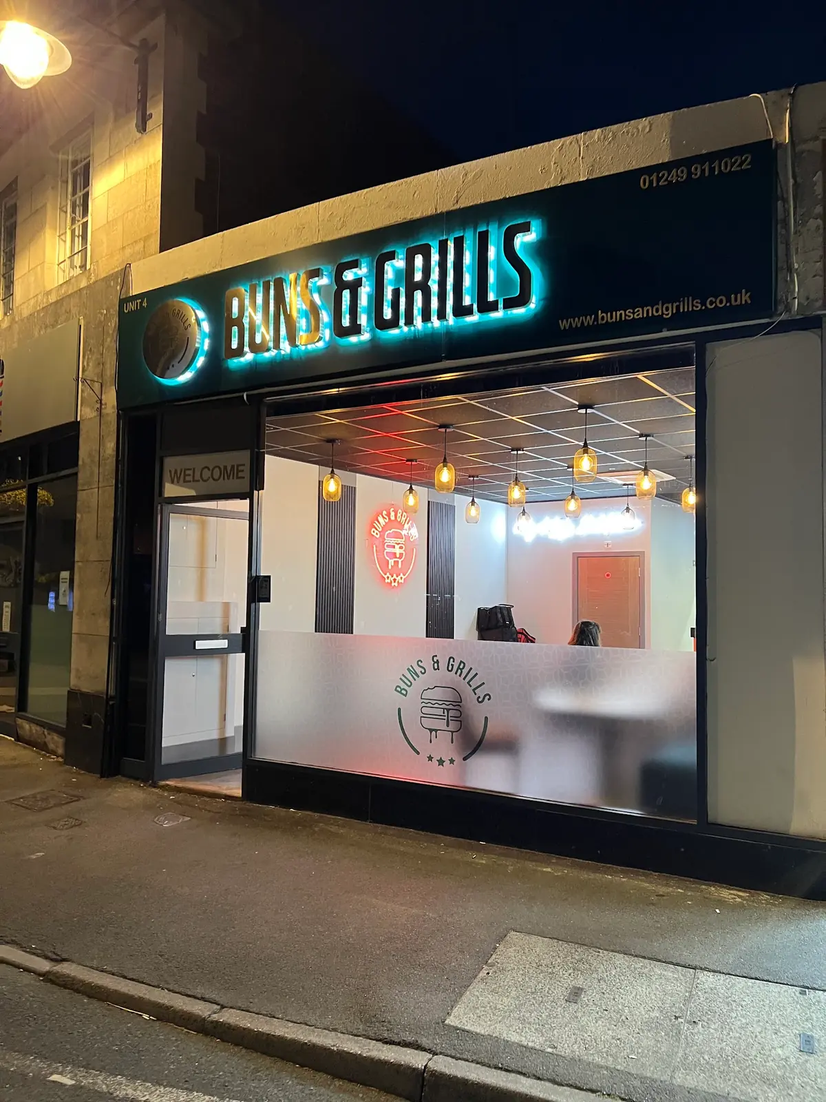Buns & Grills — Restaurants in Calne