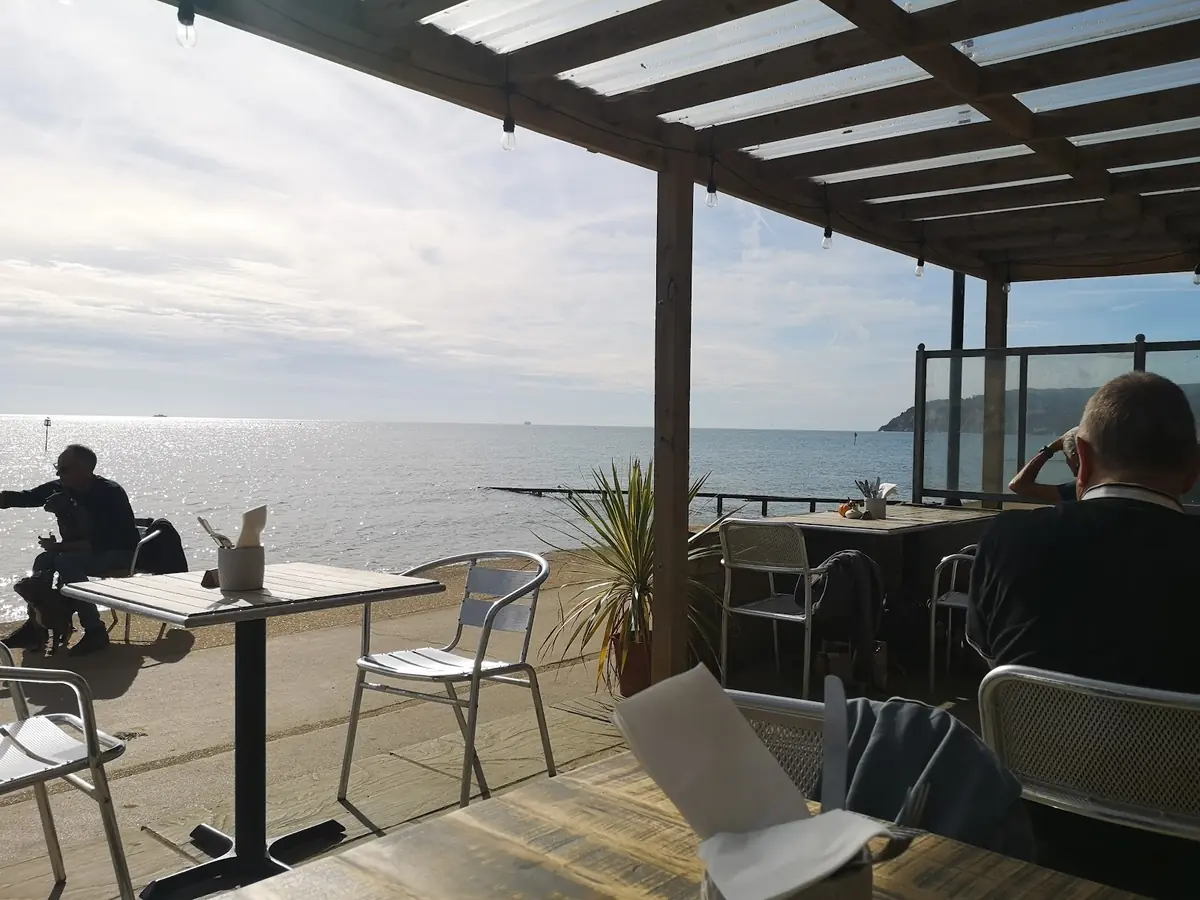 Fins Beach Cafe — Cafes in Sandown