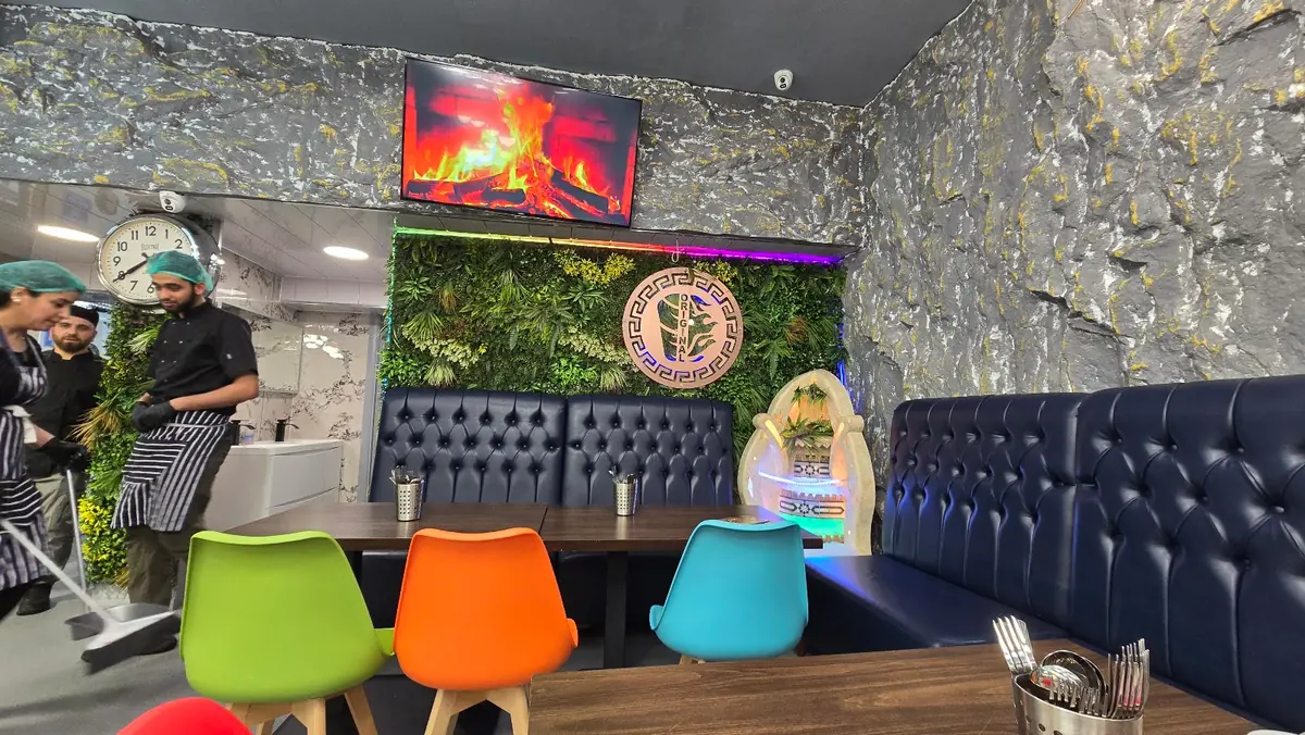 Royal Shawarma & Grill photo (photo 1 of 3)