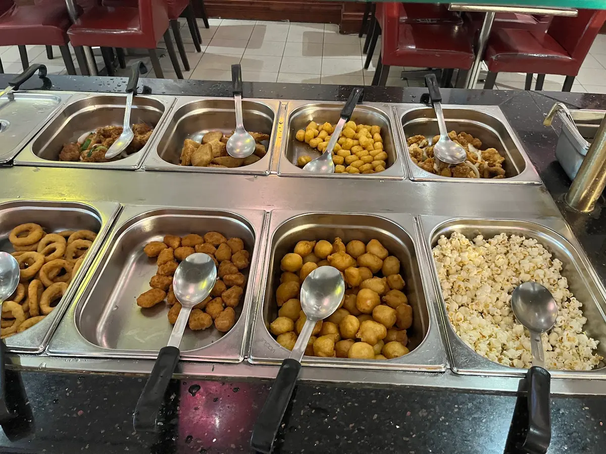 Dragon King Chinese buffet Restaurant & Takeaway photo (photo 2 of 3)