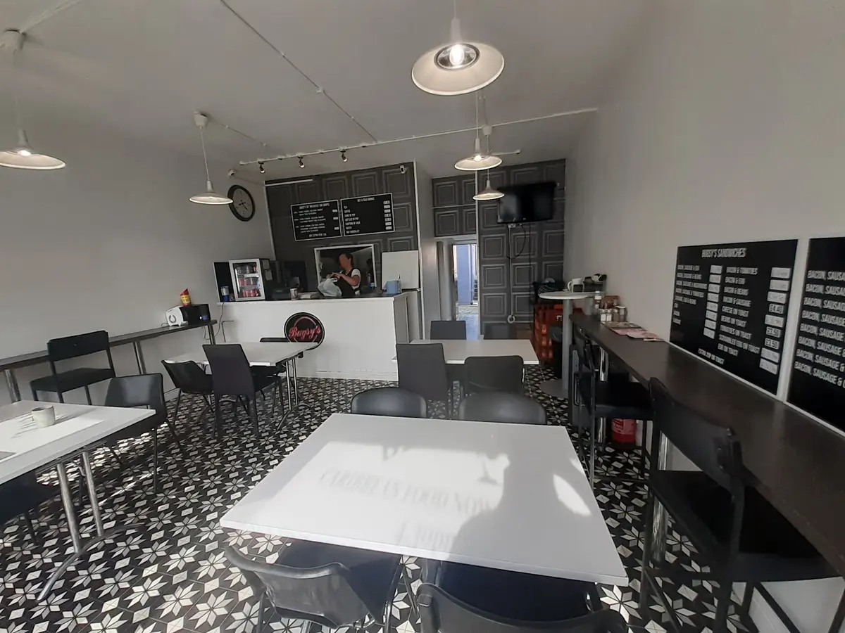 Bugsy's Cafe photo (photo 1 of 3)