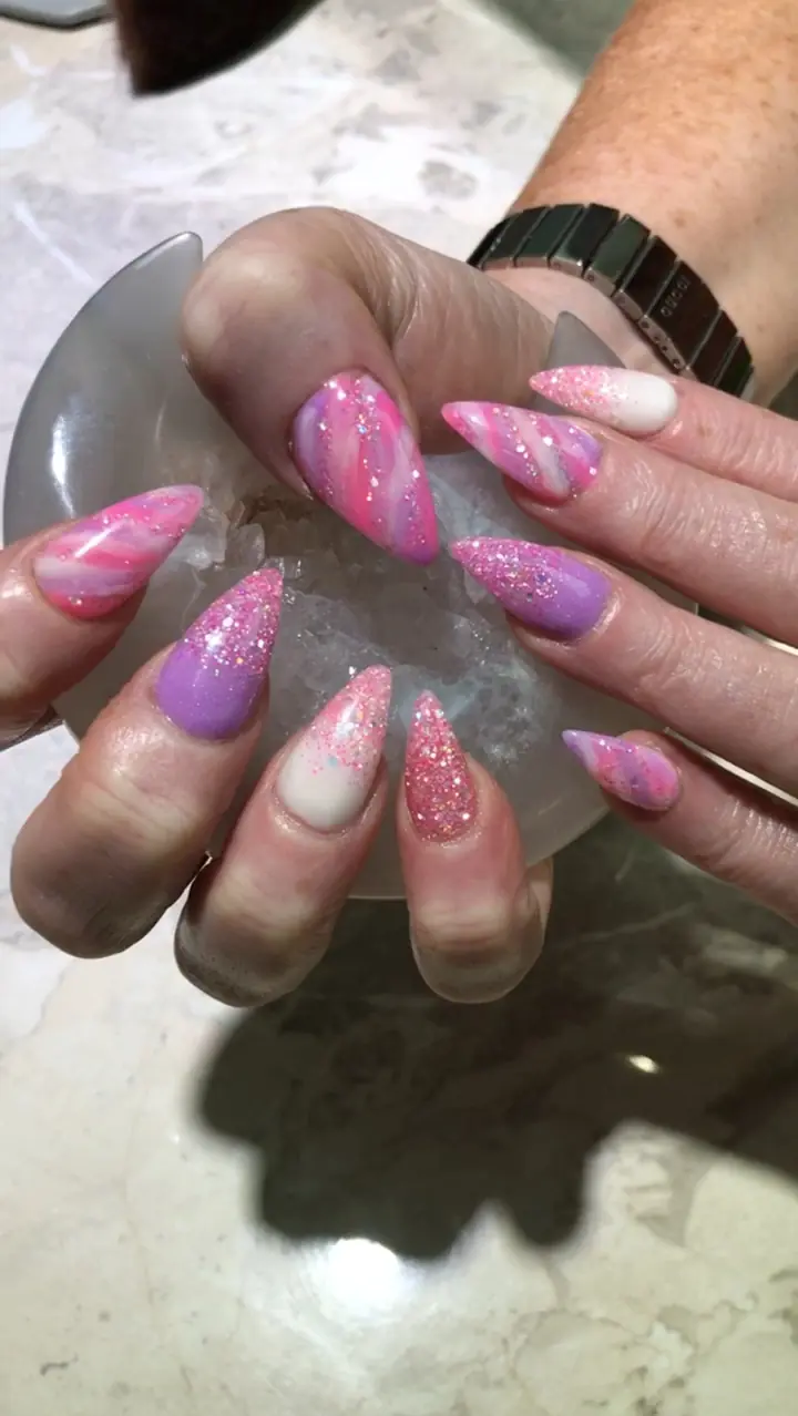 Juli Nails photo (photo 1 of 3)