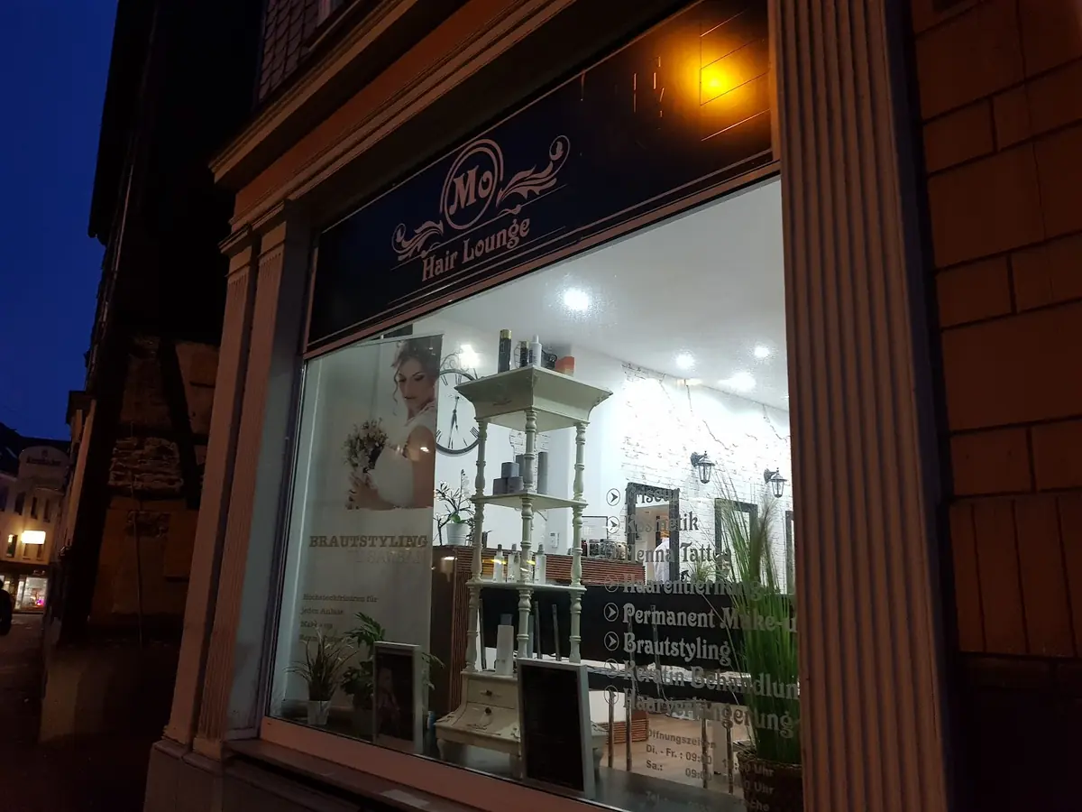 Mo Hair Lounge photo (photo 1 of 3)