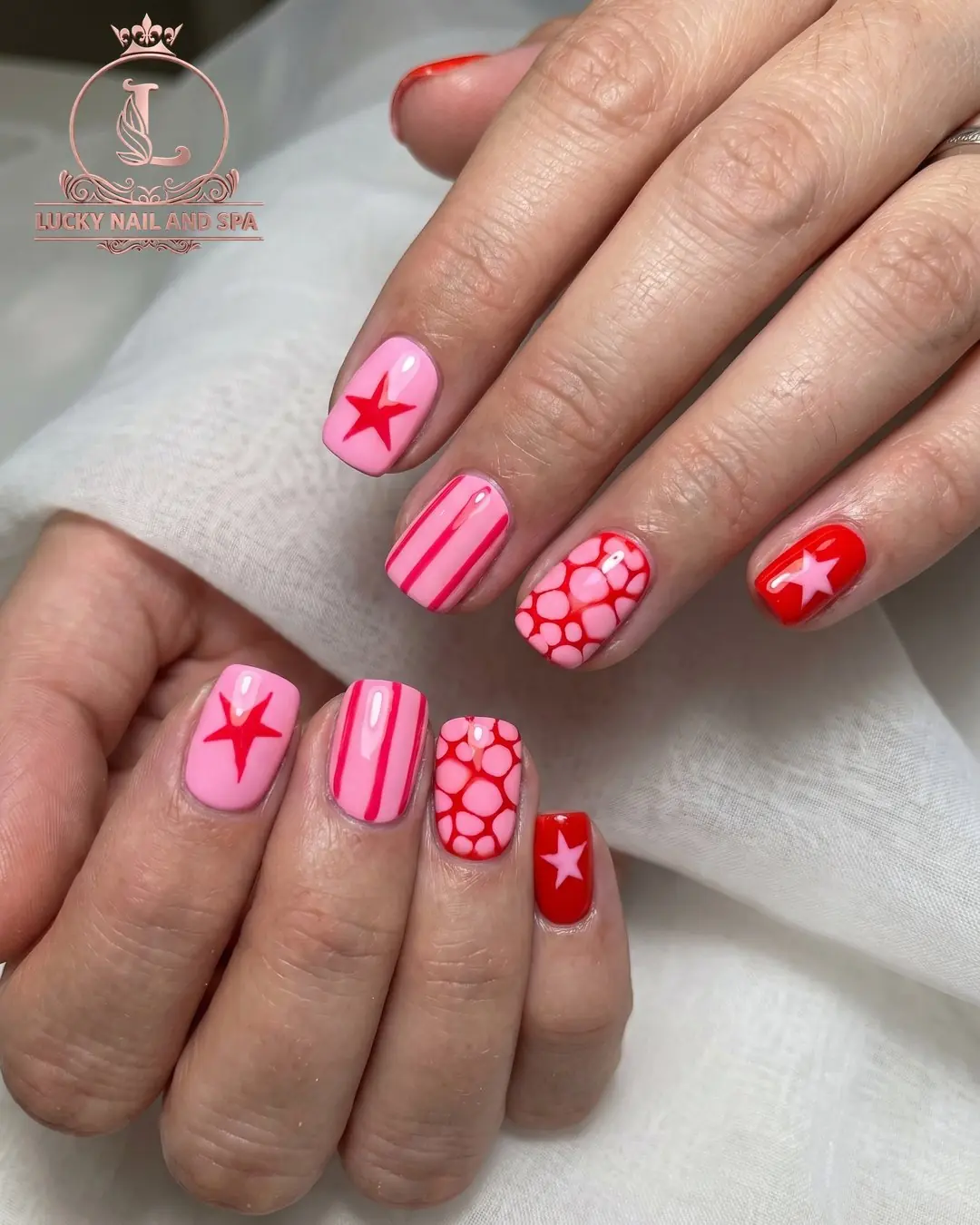 Lucky Nails & Spa photo (photo 1 of 3)