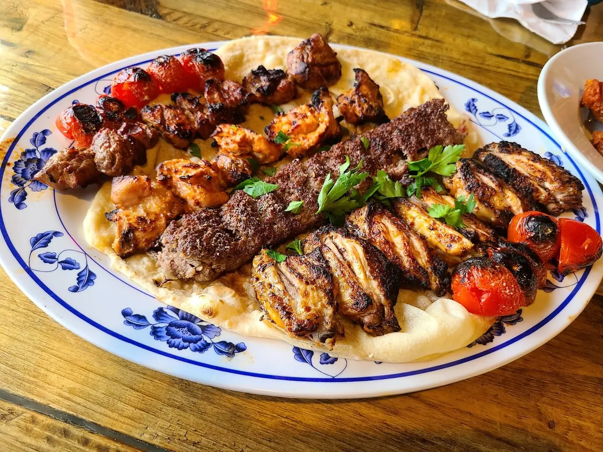 Real Taste Kurdish Restaurant photo (photo 2 of 3)