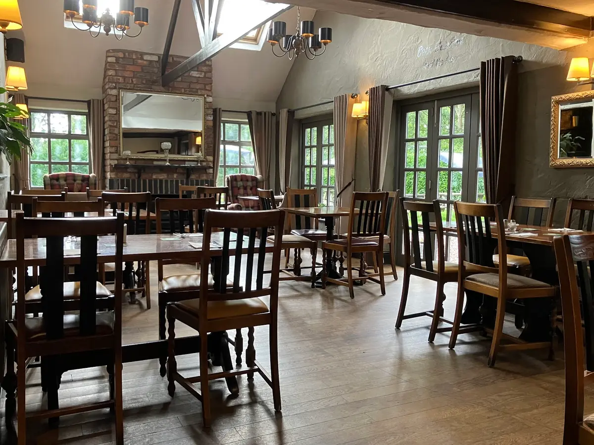 The Bowling Green — Restaurants in Northwich