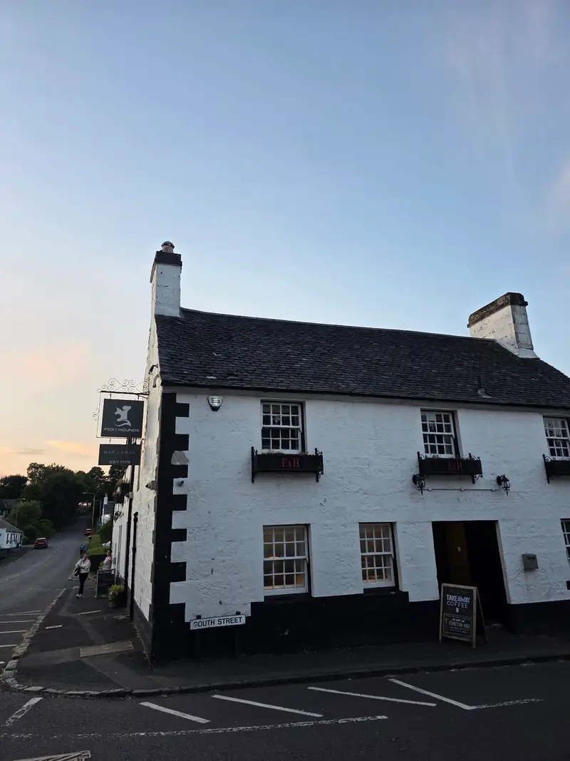 Fox & Hounds photo (photo 2 of 3)