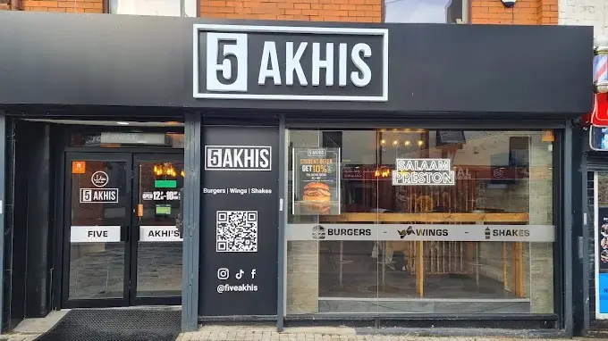 5 Akhis Preston photo (photo 1 of 3)