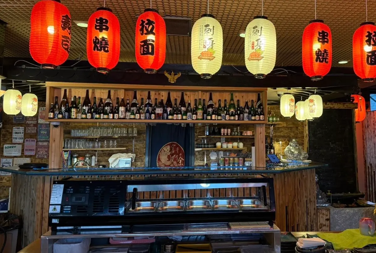 Kazoku Bedford photo (photo 1 of 3)