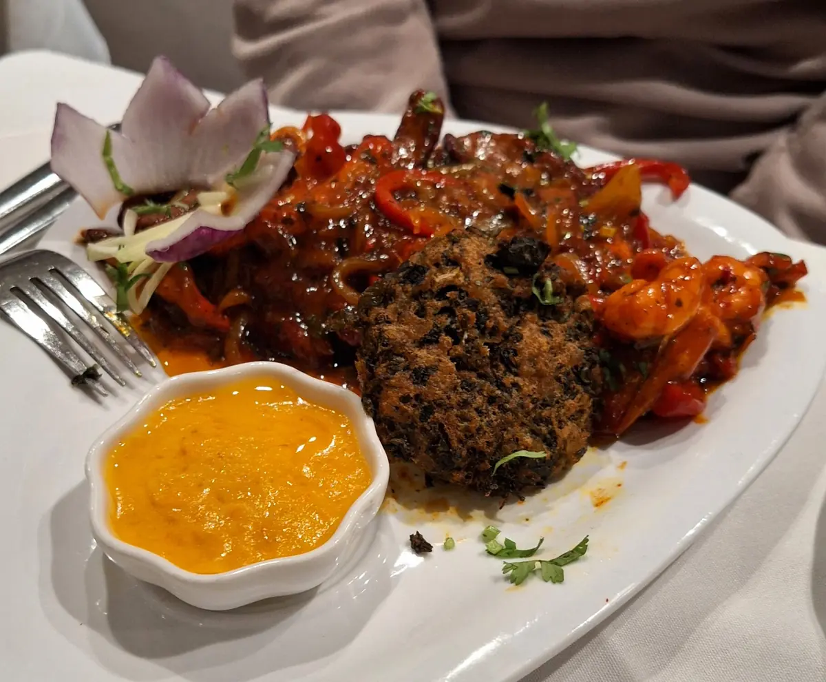 Yasmin Restaurant photo (photo 3 of 3)
