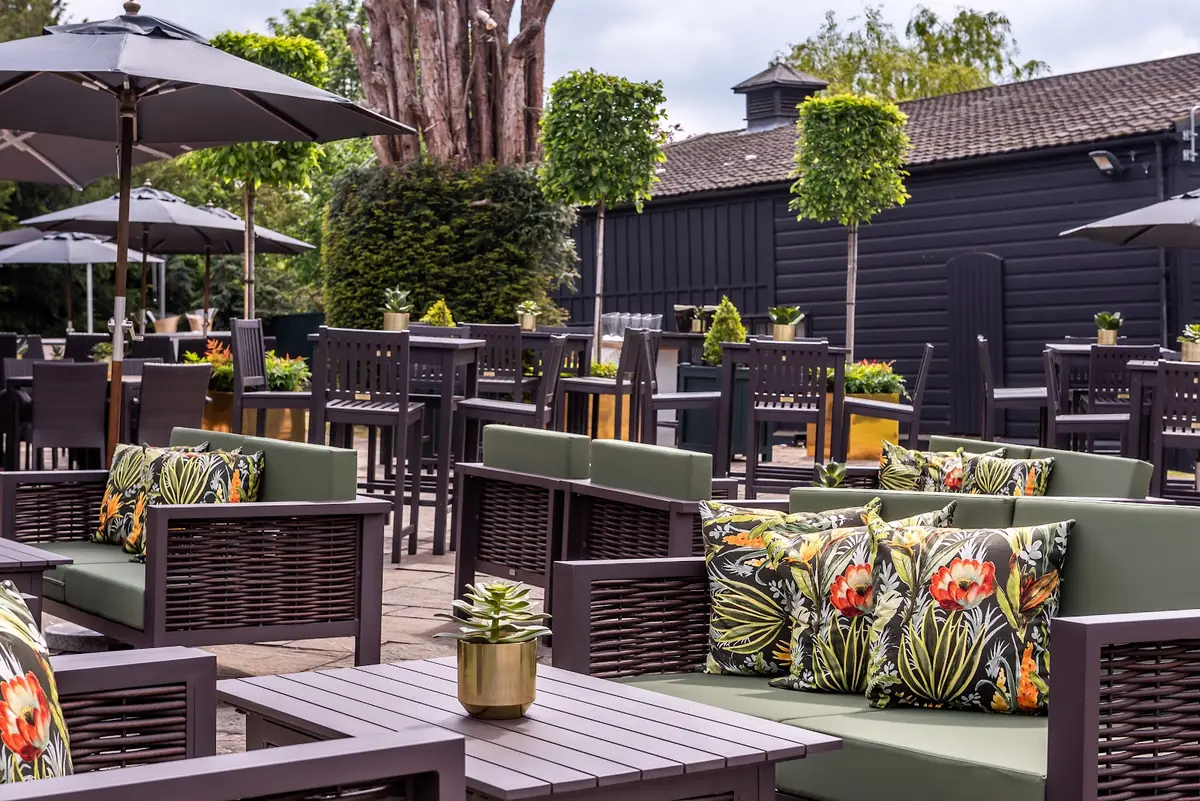 Lyttelton Arms — Bars in Stourbridge