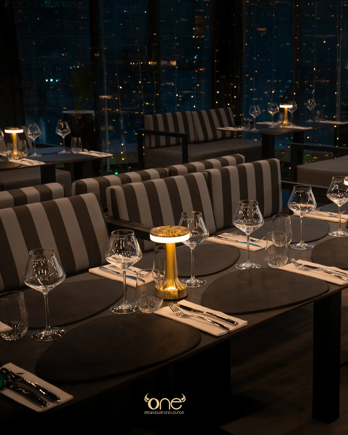 One Steakhouse & Lounge